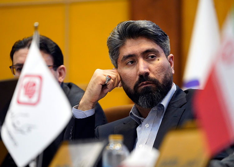 مجمع عادی سالیانه صباتامین - بهرنگ اسدی